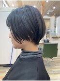 ショートボブ