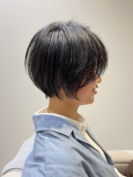 プラスイズム(PLUSISM) ショートボブ