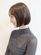 小顔カットでショートからロングまで似合わせサロン♪