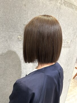 ニカ 溝の口(NICA) オリーブベージュ/イルミナカラー/切りっぱなしボブ/溝の口