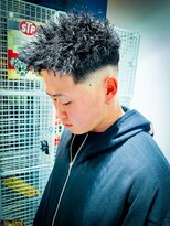 ブラック(BLACK) ボックスショート/スキンフェード