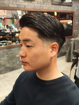 スリーセント 栄(3/cent) 七三フェード/フェードカット/ビジネス