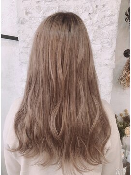 エイミー(aimy) 【Wカラー】淡めラテベージュ