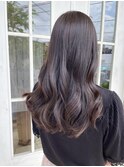 ごろっと巻きが可愛いロングヘア