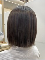 アルターリール(aL ter Rire) 白髪ぼかしカラー/イルミナカラー/中村郁未