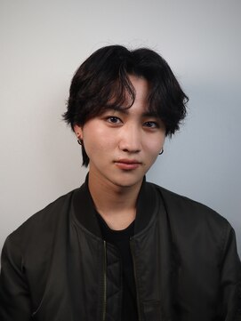 アイトーキョー 横浜(AI TOKYO) 波巻き/ハイライト/マッシュパーマ/ウルフ[横浜駅]