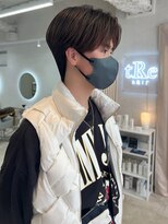 トレヘアー 京都 烏丸(tRe hair)&nbsp;韓国風センターパート / MEN'S HAIR / コンマバング