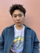 ヒュージ 表参道(huge)&nbsp;スパイキーショート/眉毛/メンズカット/髪質改善/フェザーパーマ