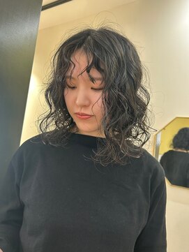 ハブ(hub) 【天神今泉】ミディアム無造作パーマ