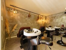 バニラ(VANILLE)の雰囲気（落ち着いた空間でゆっくり流れる時間をお過ごしください。）