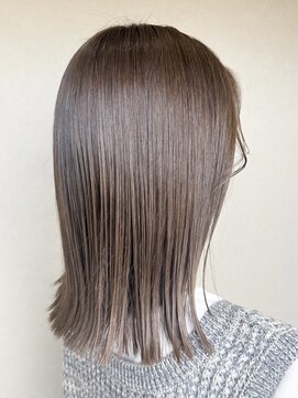ミルヘアデザイン(mil hair design) 縮毛矯正 質感ストレート 髪質改善カラー 顔まわり ブリーチ