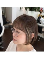 ゲッカ あざみ野(gecca) 【geccaあざみ野】白髪ぼかし◎ナチュラルインナーカラーボブ