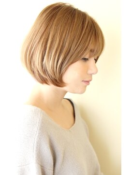 レウナ 外苑前(Reuna) ３０代・４０代に人気丸みが可愛いショートボブ