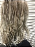 【BOTANIUM滝島】外国人ハイライトバレイヤージュ×white blonde