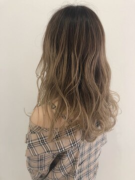 ヘアーサロン シム(hair salon Cime) ハイトーンカラーで空気感ウェーブ【Cime】