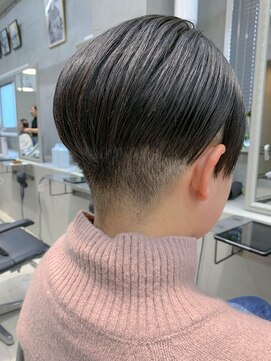 テトヘアー(teto hair) 刈り上げ女子、マニッシュショート、エッジショート
