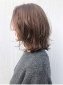 マロンベージュ似合わせカットウェーブミディアム_ba261891