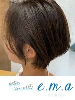 エマヘアデザイン(e.m.a Hair design) ショート