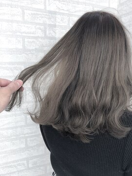 ジーナ 勝どき(Zina) 外ハネボブ/セクションカラー/ココアベージュ