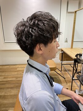 ネイビー(NAVY) サラリーマンのお洒落パーマ　スパイラルパーマ