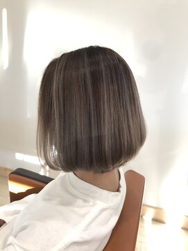 エポカオナハマ(epoca onahama) ナチュラルハイライトボブ