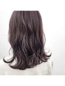 ゴットラトゥール(GOTTO LATOUR) 大人可愛いふんわりカール外国人風カラーラベンダーグレージュ