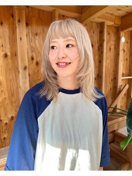 チル(chill) ハイトーン×オン眉×レイヤー[いわき]