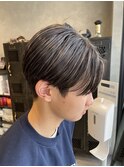 爽やか刈り上げメンズカット ハイライトカラー
