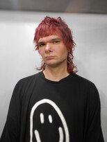 ジーナ オモテサンドウ(XENA)&nbsp;ウルフカット×レッドカラー