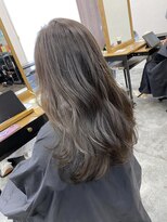 フリック(FLiC)&nbsp;透明感グレージュ