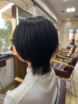 アローズ(arose) ☆10代20代30代ウルフカット