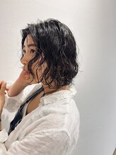 個性派の頂点！外国人風カーリーパーマ！ヒップホップシーンでの激アツスタイル！！