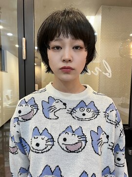 外はねでつくるショートスタイル