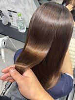 キリカ 新宿東口(KIRIKA)&nbsp;【KIRIKA/横澤】絹の様な艶髪/髪宝/最新髪質改善TR