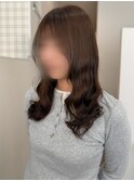 ブラウンカラーで柔らかく見せるデジタルパーマ