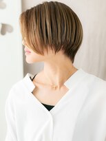 カバーヘア ブリス 川口(COVER HAIR bliss)&nbsp;ハイライトワンレンかきあげひし形ベリーショート10代20代X川口