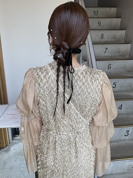 ホワイトルーム(White Room) ribbon カチモリ