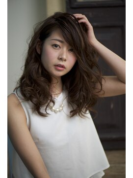 カリン(carin) 【carin 那覇　真嘉比】大人かわいい無造作ミディ