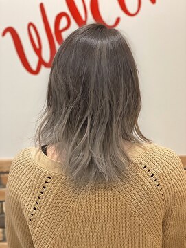 ルーツ(Root) 透明感ハイライトグラデーションカラー