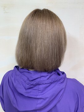 アンククロス 表参道(ANKH CROSS) ash beige