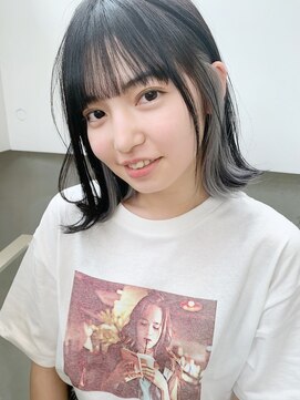 アクアオモテサンドウ(ACQUA omotesando) シルバーのインナーカラーが可愛い♪【ゼブラカラー】ACQUA古本