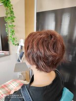 カラクリビショウ(Kara-Kuri Bisho)&nbsp;丸みショートヘア