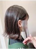 ［-tre-］ラベンダーアッシュインナーカラー×切りっぱなしボブ