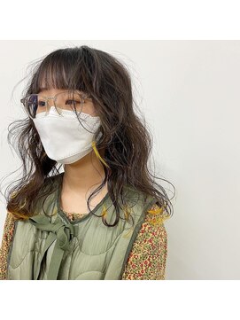 キー(kii) ポイントカラー イエロー 福岡 天神 今泉 薬院