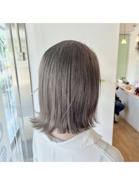 ブレス ヘアー リーベ(Bless HAIR Liebe) 透明感カラー★ダブルカラーブリーチミルクティーベージュ