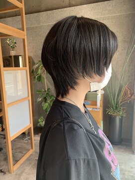 ウルビー(ulbee) 【ulbee/大分/府内町/大手町】ウルフカット