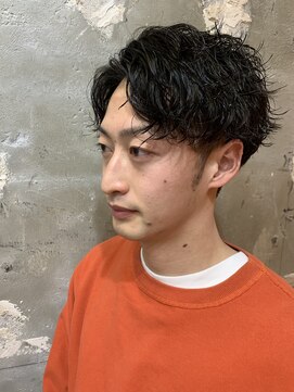 アカ(ACA) センターパートツイストスパイラルパーマツイストパーマ札幌大通