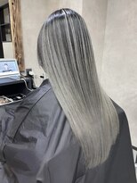 サニー 渋谷(SUNNY)&nbsp;グレーベージュニュアンスカラーアッシュミルクティー