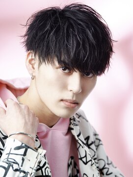 オーシャントーキョー(OCEAN TOKYO) 刈り上げツーブロック黒髪マッシュ