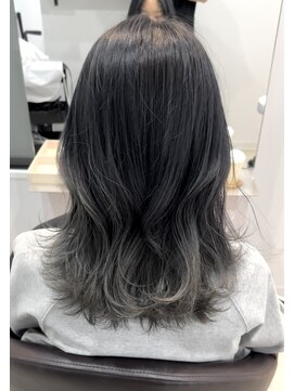 カーラ(kalah) バレイヤージュ